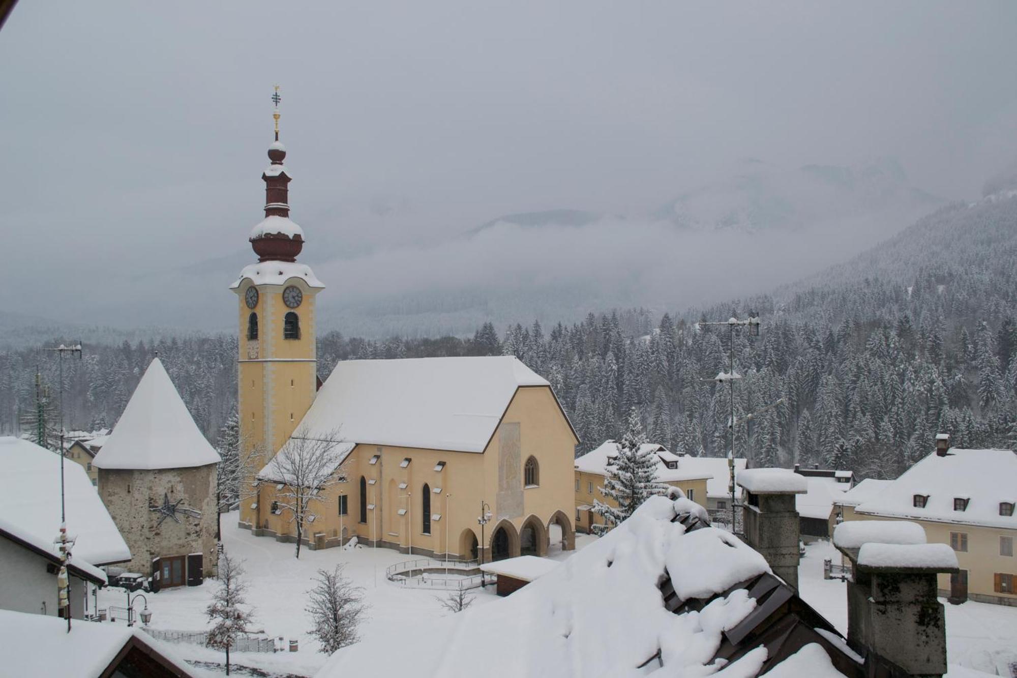 Hotel Raibl Appartamenti Tarvis Exterior foto